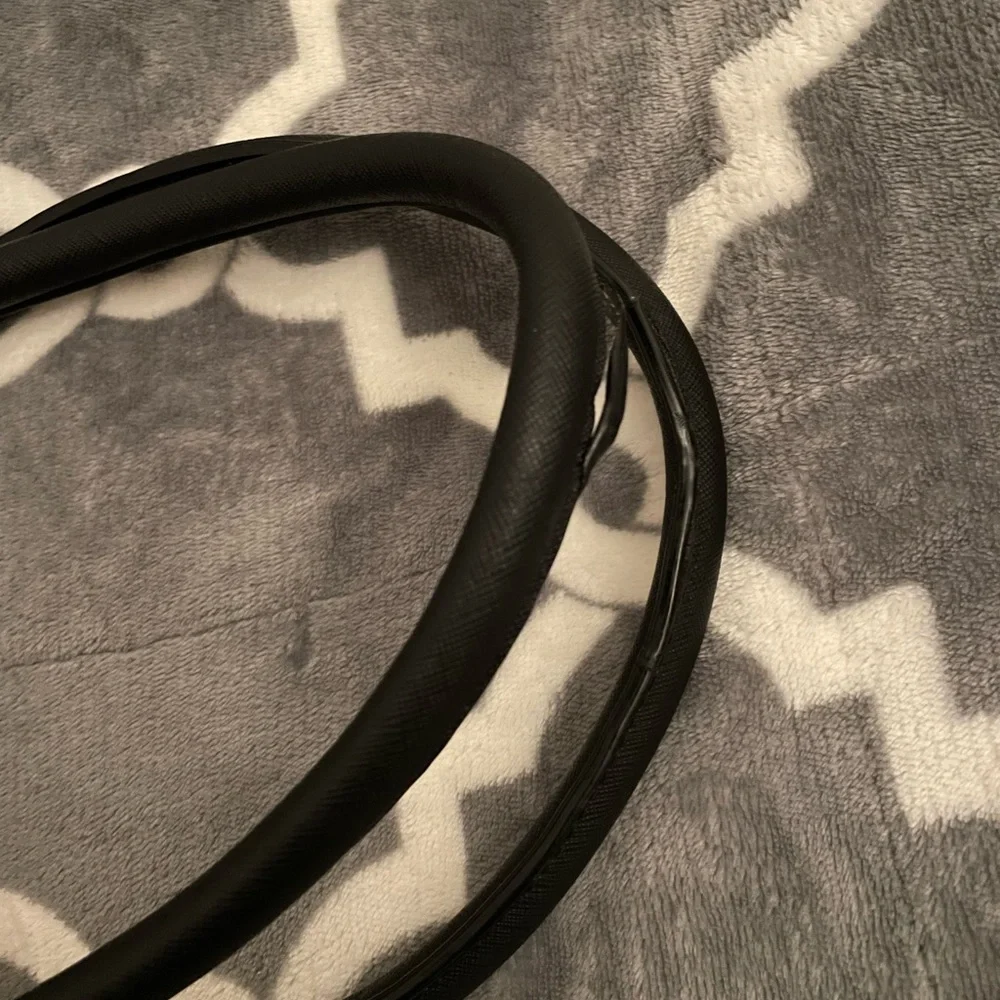 Beautiful black Kate Spade purse - Picture 6 of 6